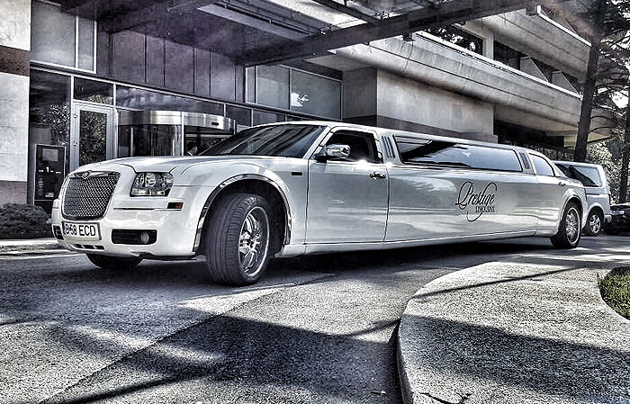 Limuzina chrysler de inchiriat